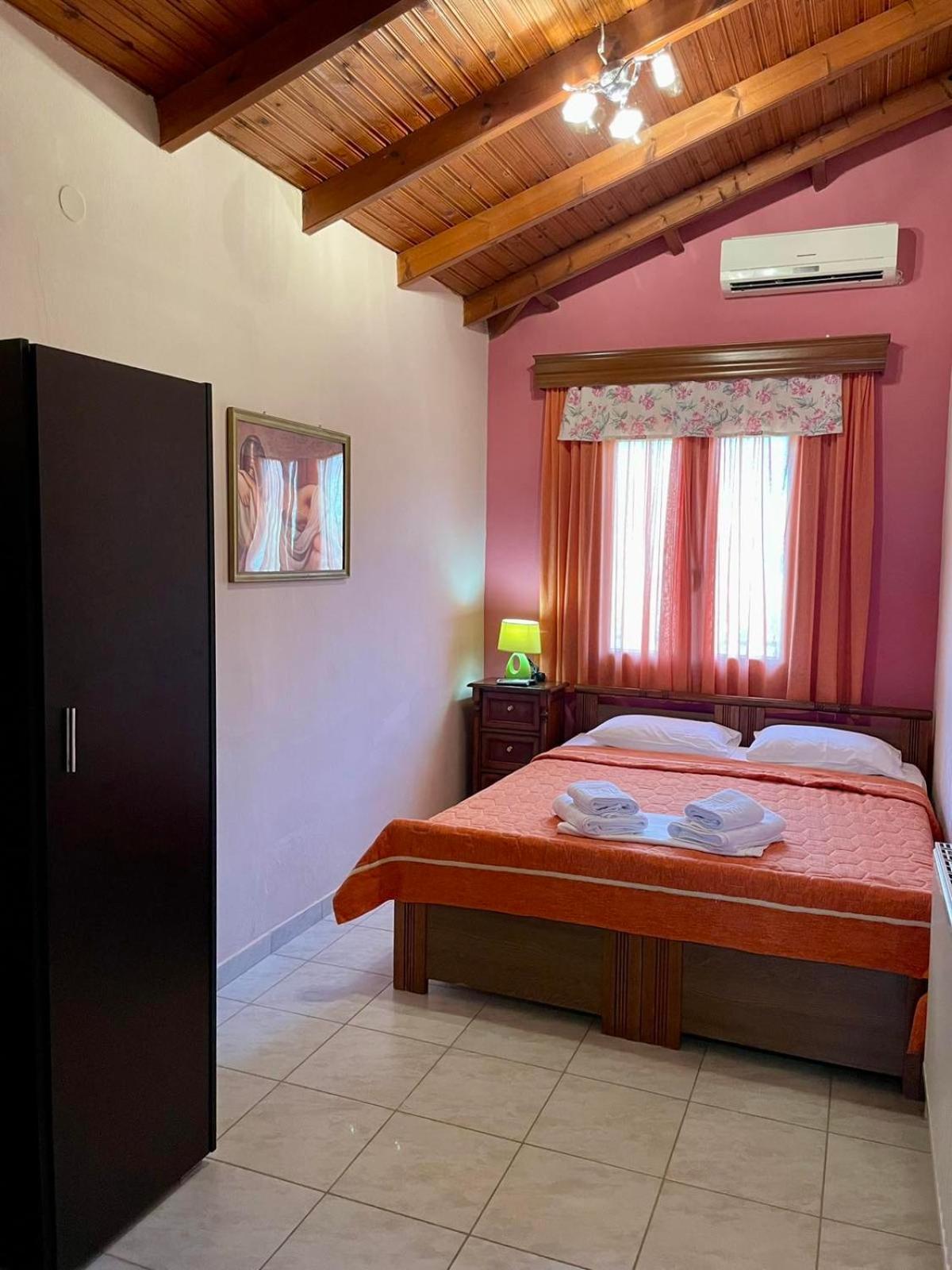 Ariadni Hotel Bungalows Skala Potamia  Room photo