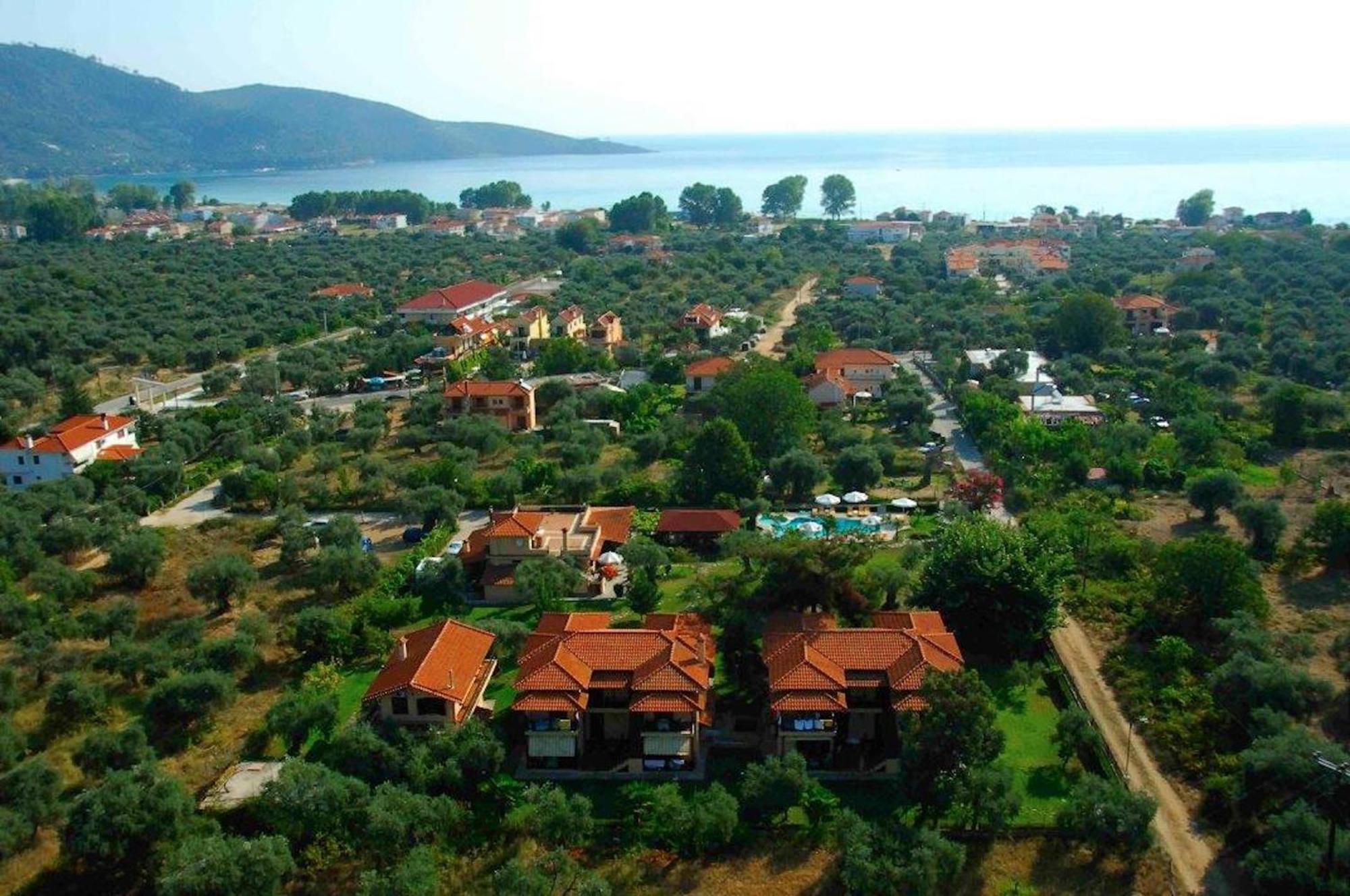 Ariadni Hotel Bungalows Skala Potamia  Exterior photo